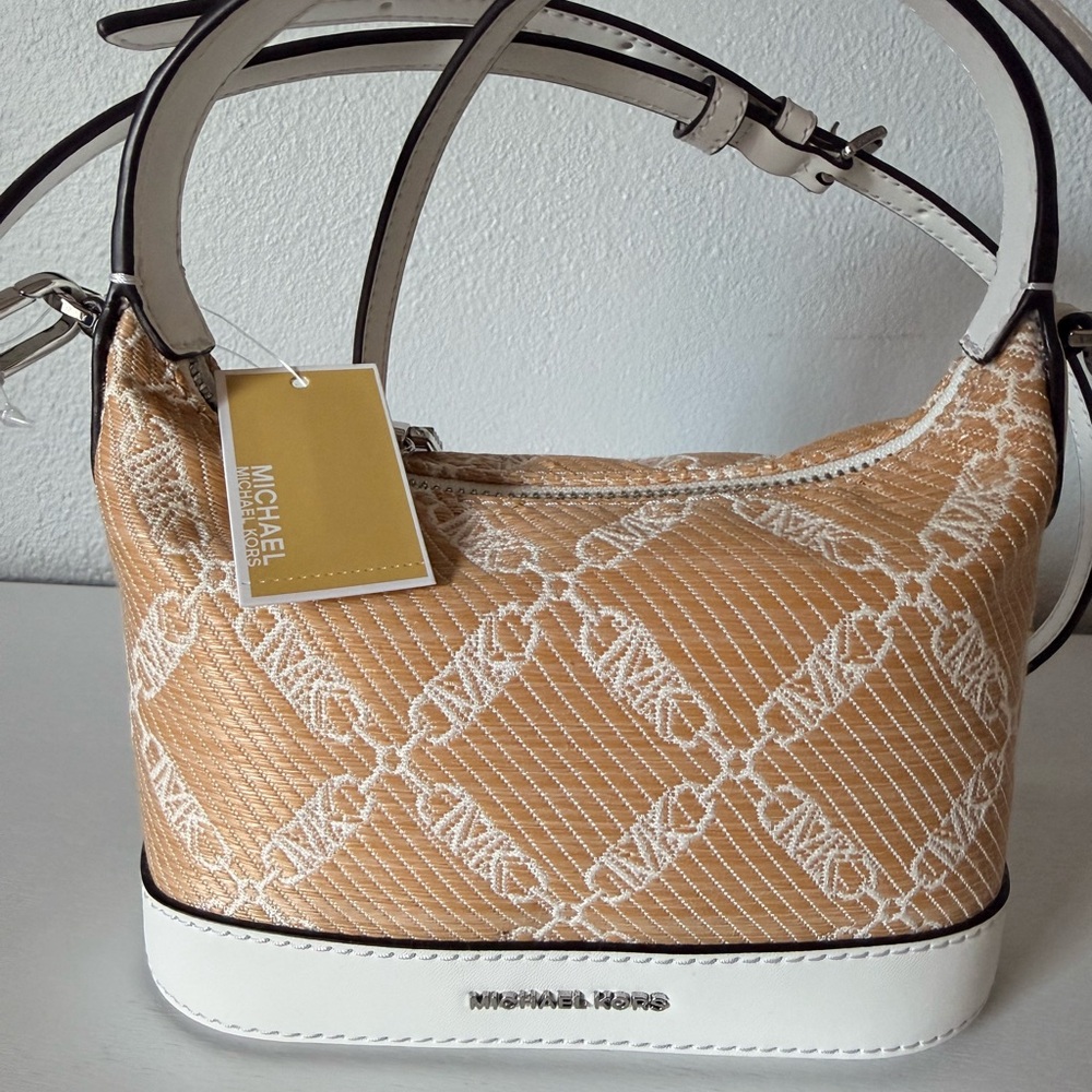 Michael Kors Wythe Small Crossbody & Handle Beige and White